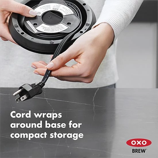 OXO Cordless Glass Electric Kettle - Image 9