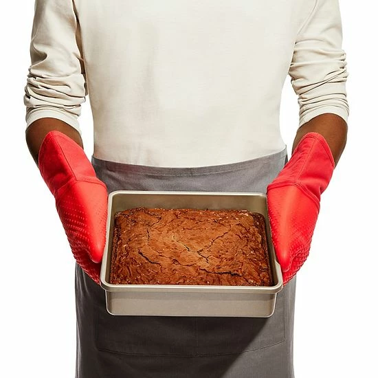 OXO Good Grips Nonstick Pro Cake Pan - 9" Square - Image 3